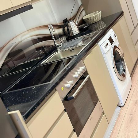 Heart Of Tirana Apartment ภายนอก รูปภาพ