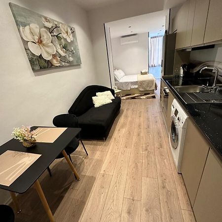 Heart Of Tirana Apartment ภายนอก รูปภาพ