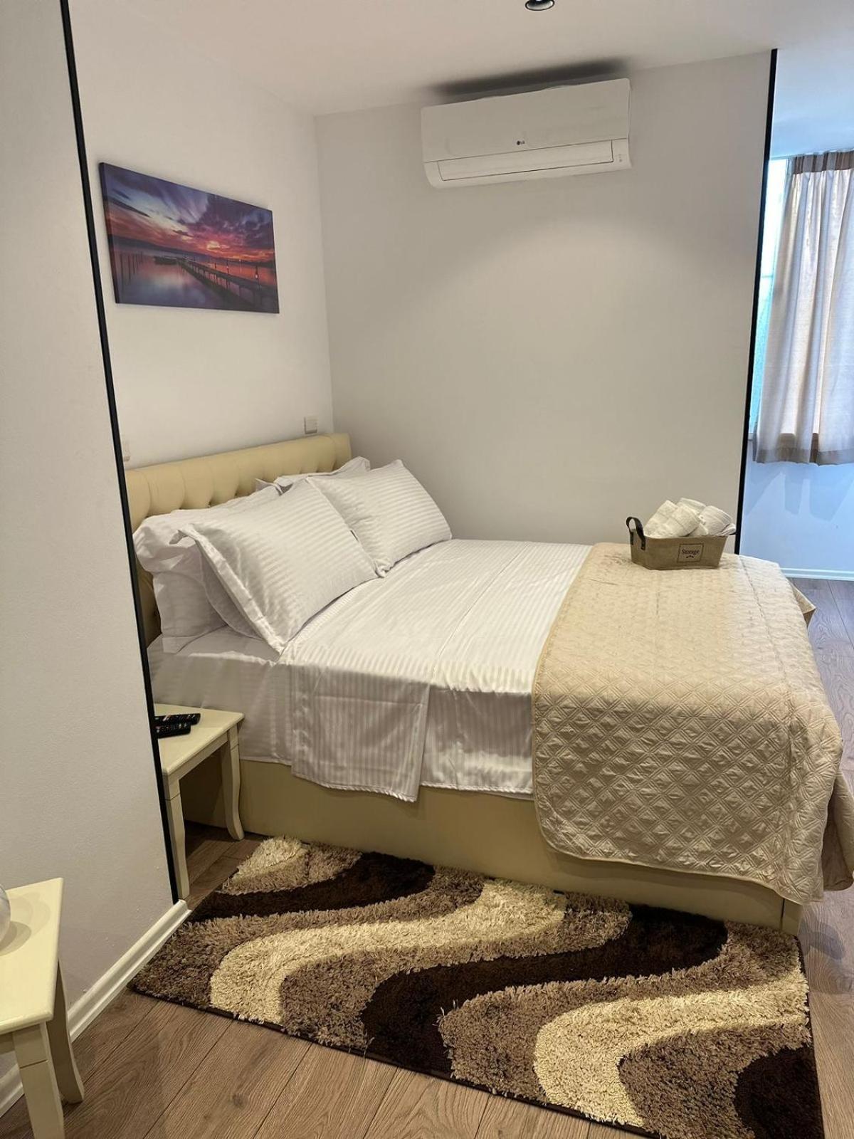 Heart Of Tirana Apartment ภายนอก รูปภาพ